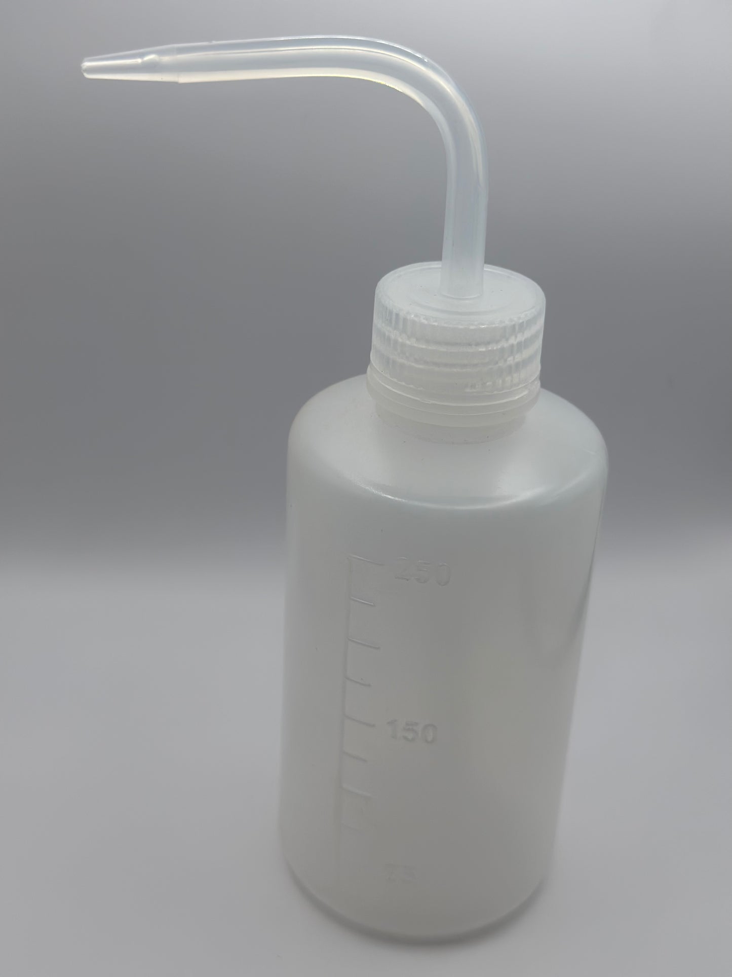 Lash rinse bottle