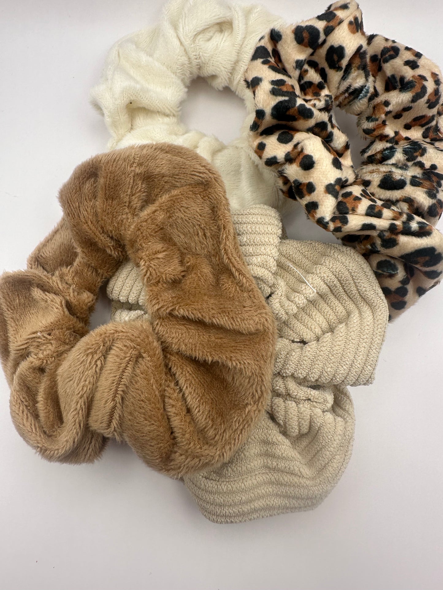 Scrunchie-Velvet