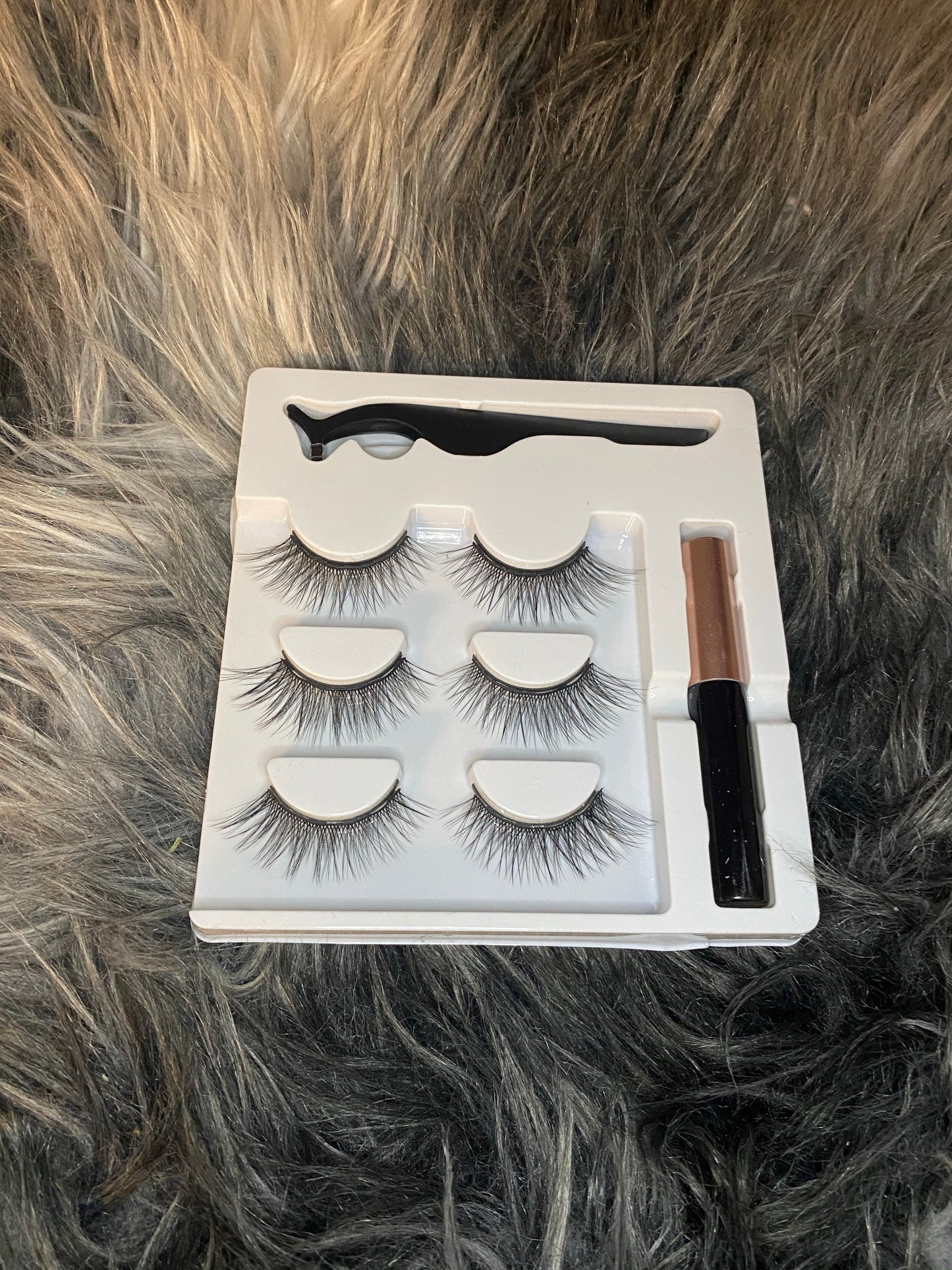 Magnetic Eyeliner Eyelashes -CLEARANCE WAS $25 NOW $20