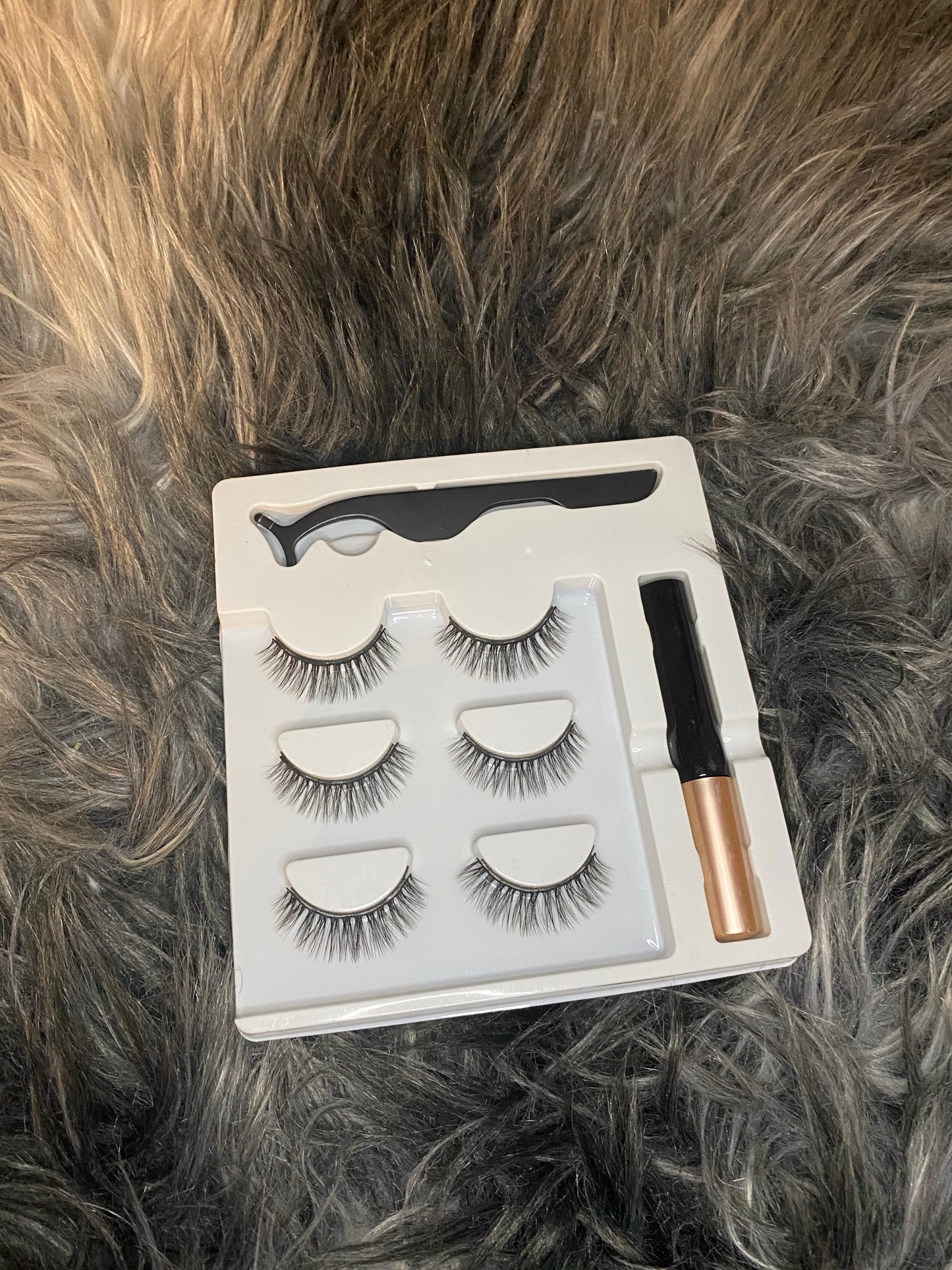 Magnetic Eyeliner Eyelashes -CLEARANCE WAS $25 NOW $20