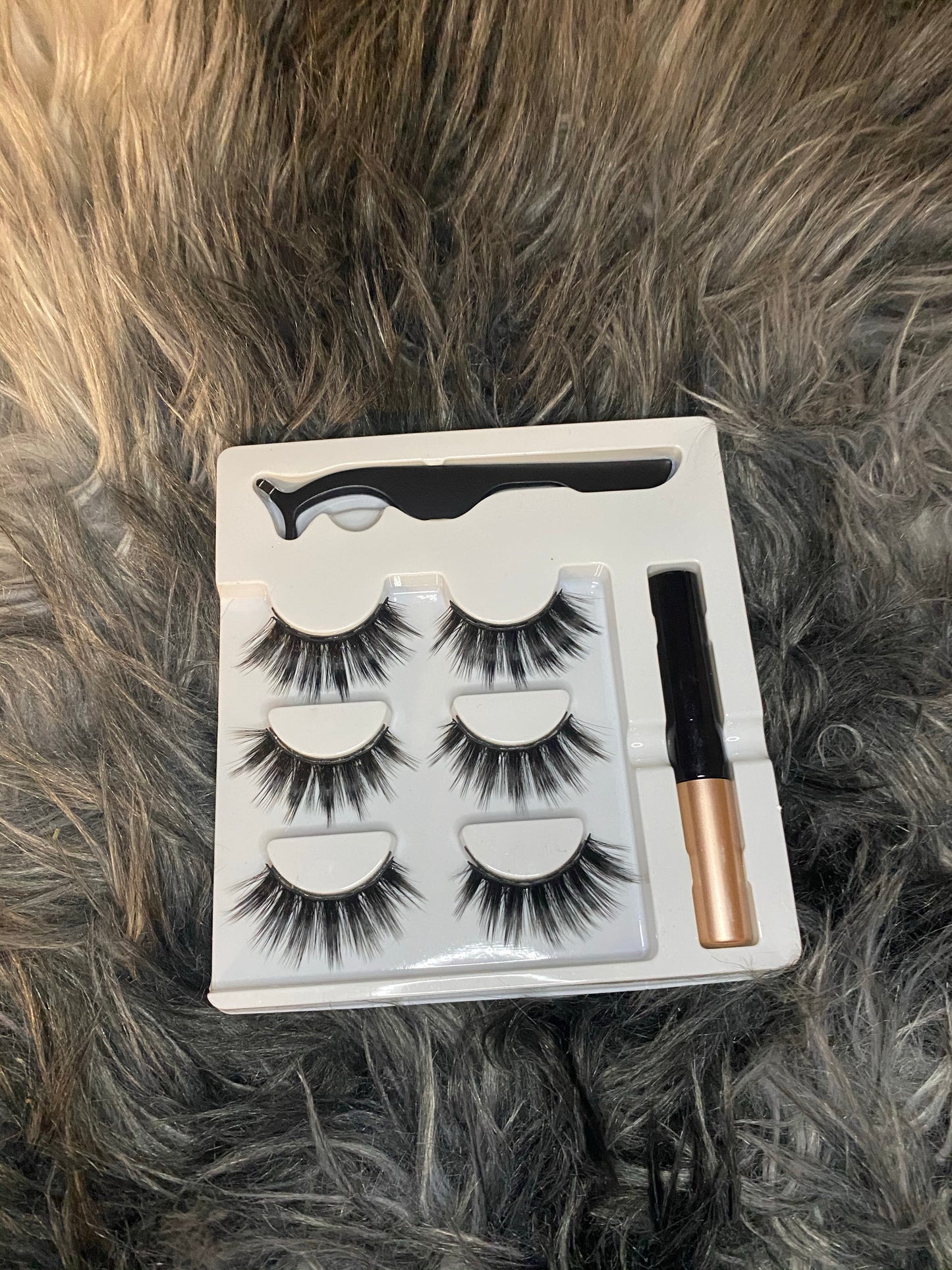 Magnetic Eyeliner Eyelashes -CLEARANCE WAS $25 NOW $20