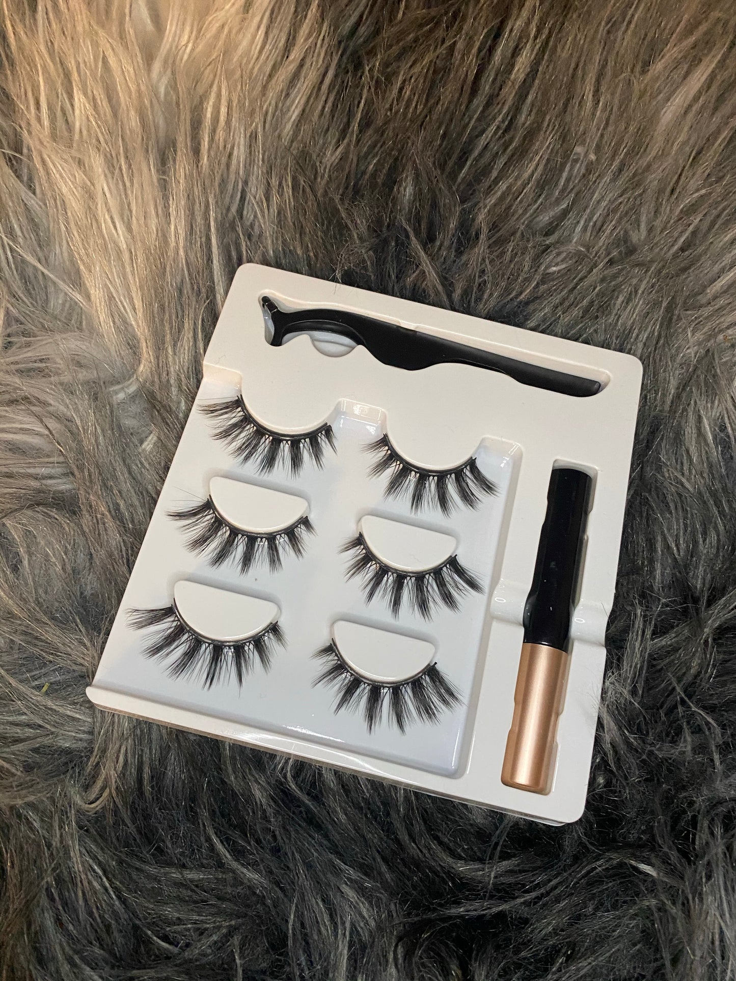 Magnetic Eyeliner Eyelashes -CLEARANCE WAS $25 NOW $20