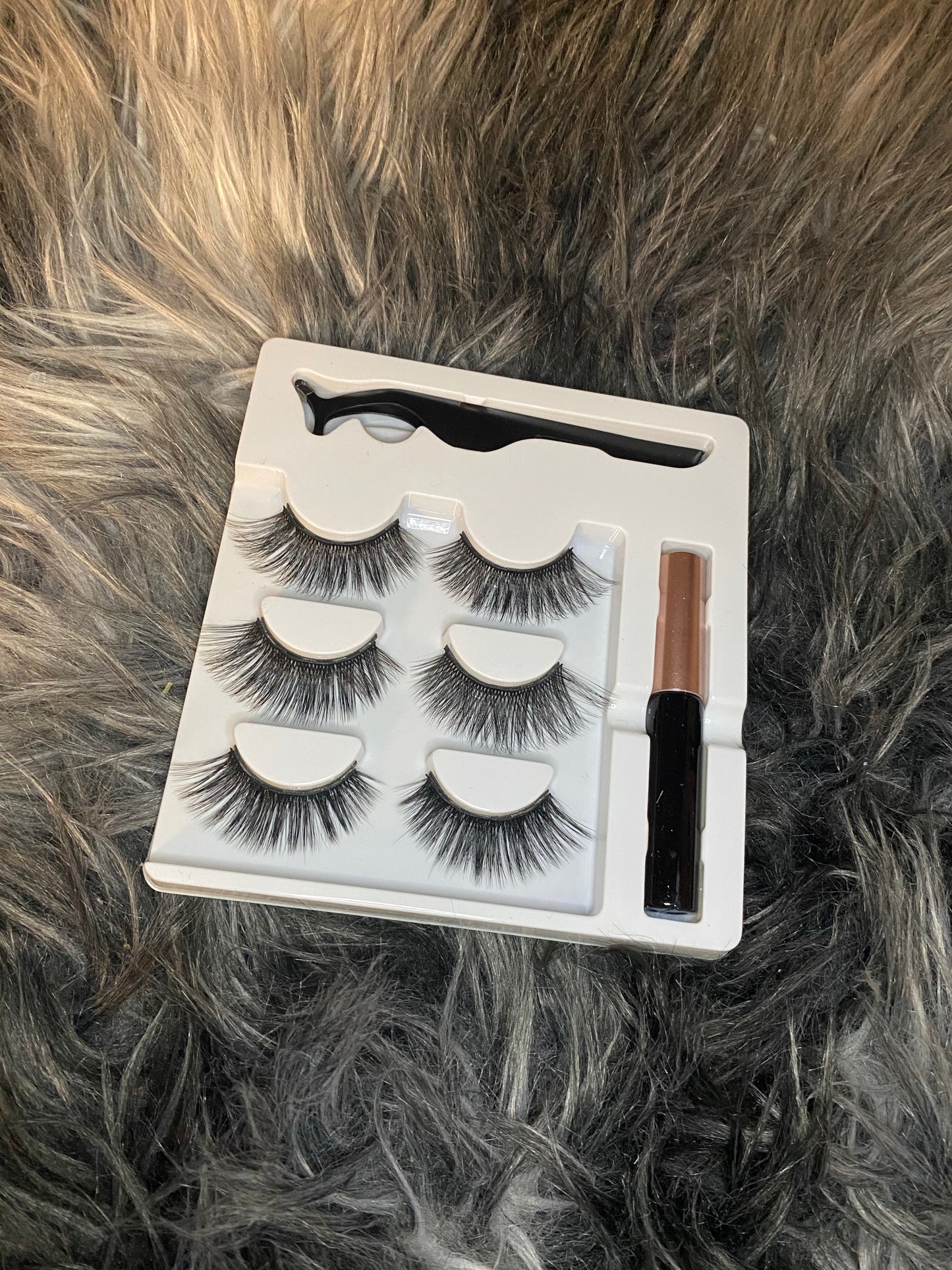 Magnetic Eyeliner Eyelashes -CLEARANCE WAS $25 NOW $20